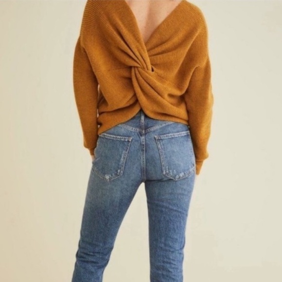 Amour Vert Belicia Sweater in Green women’s size medium - Picture 2 of 7